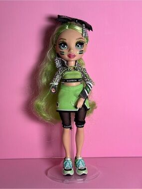 Rainbow high cheer doll Jade Hunter